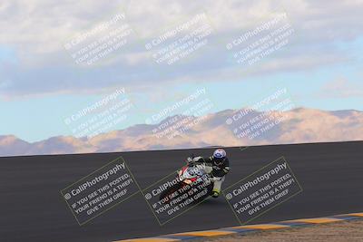 media/Sep-11-2022-SoCal Trackdays (Sun) [[81b7e951af]]/Bowl (820am)/